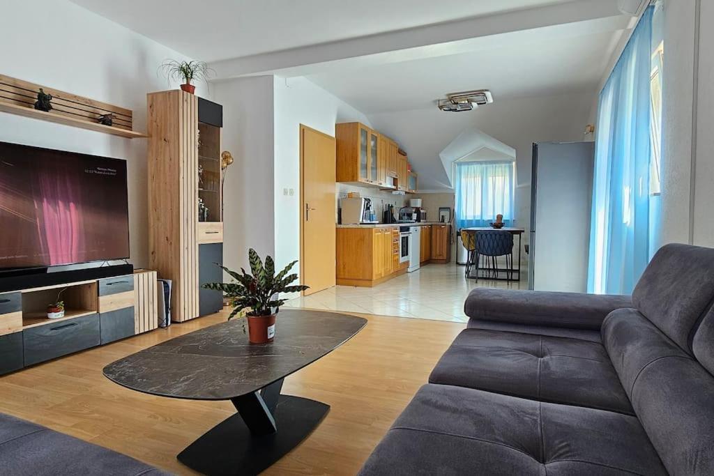 Family Paradise With Top View Трогир Екстериор снимка