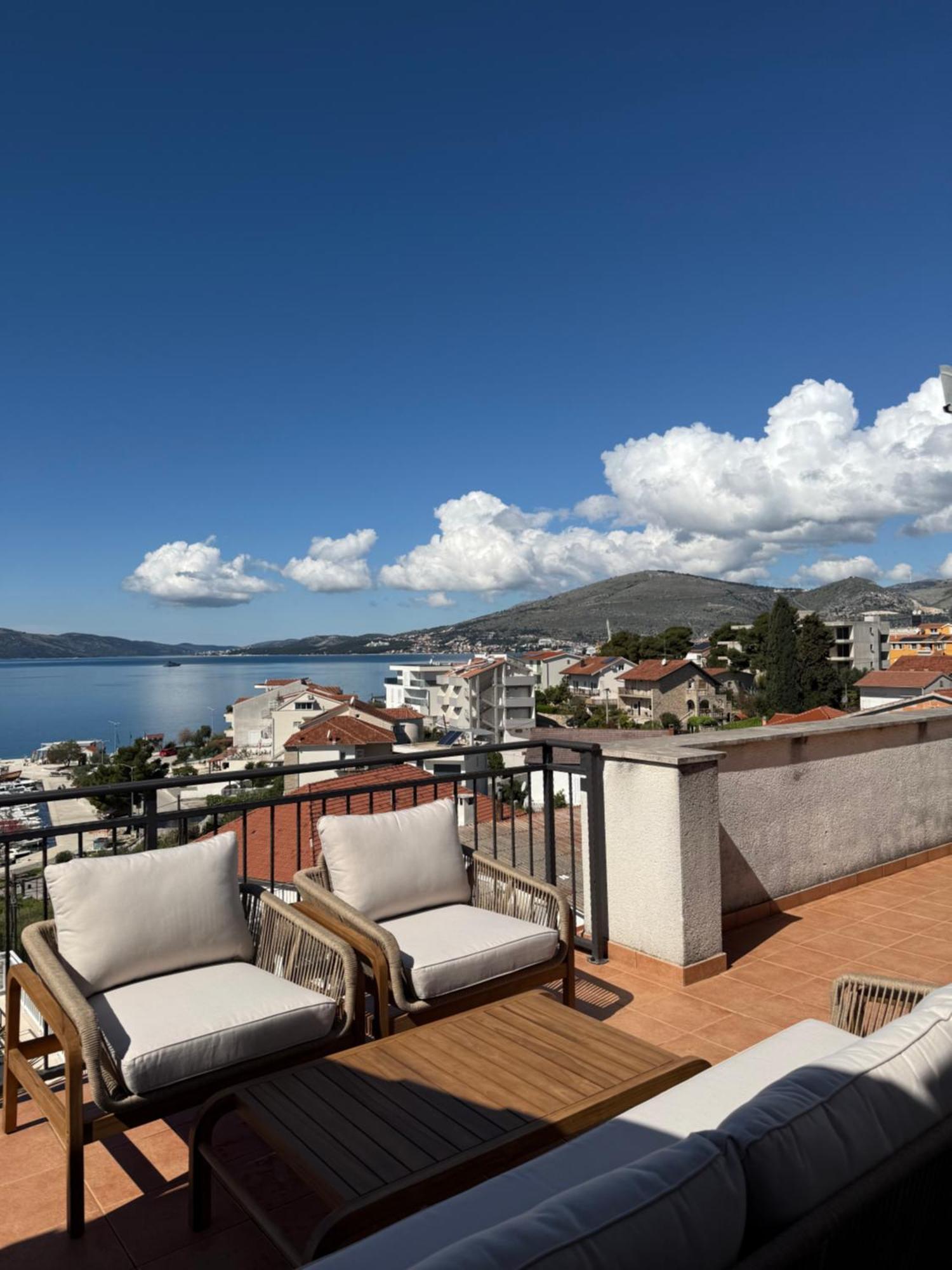 Family Paradise With Top View Трогир Екстериор снимка